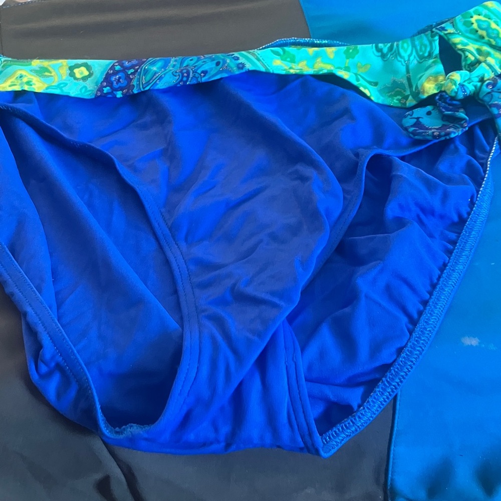 FINAL MARKDOWN St. John's Bay Blue Swim Bottom with Green Pattern 16